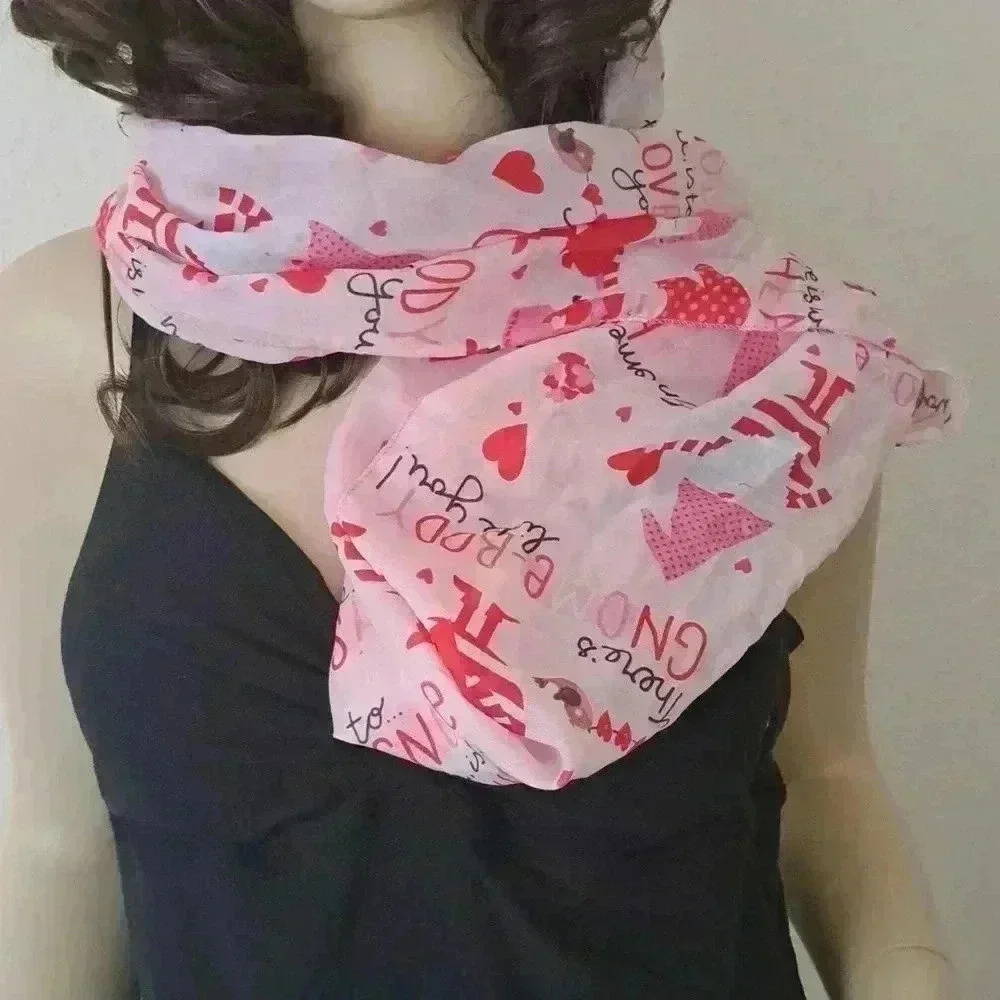 SCARF VALENTINES DAY - Picture 2 of 4